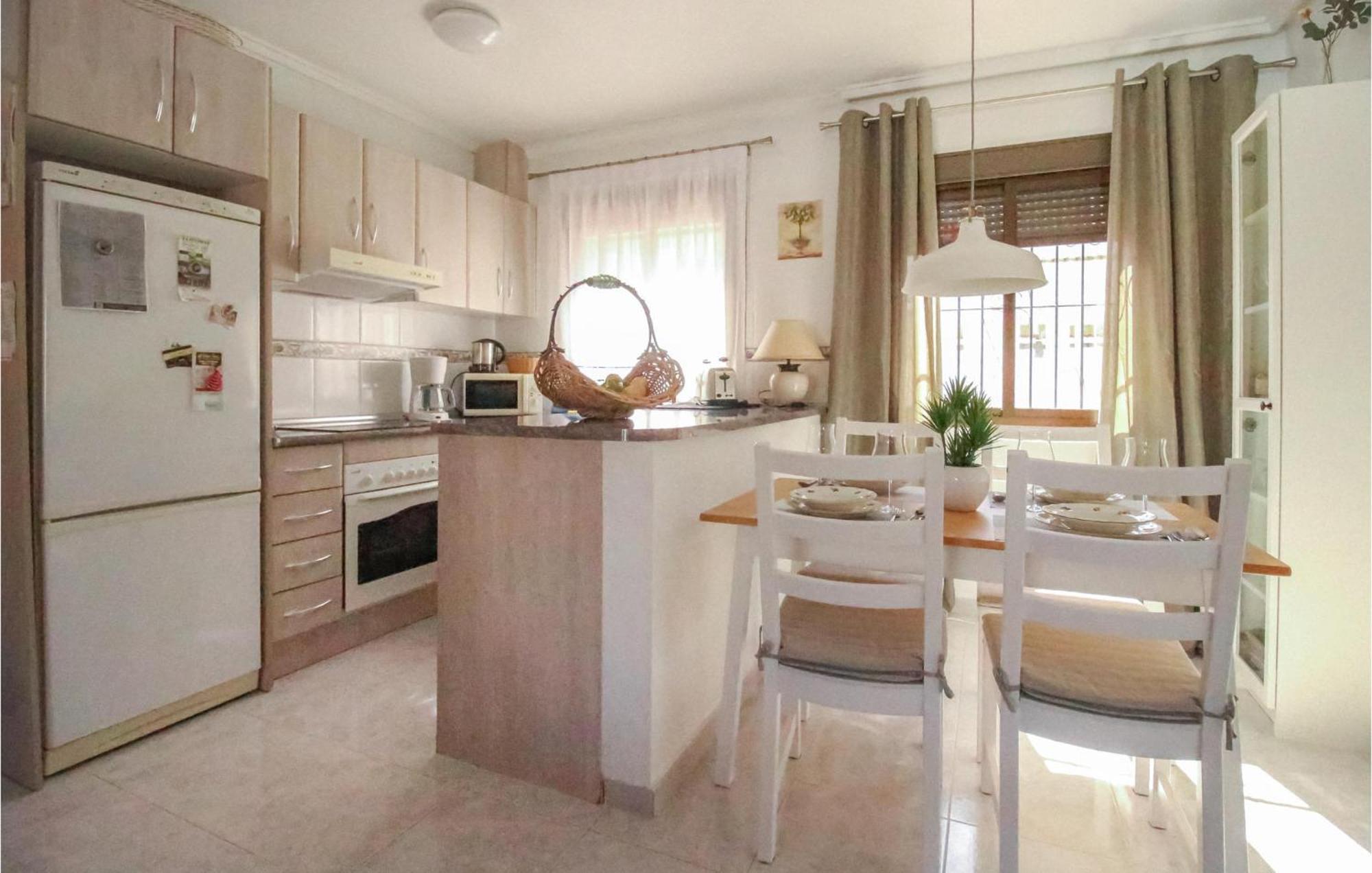 Amazing Apartment In Rojales With Kitchenette エクステリア 写真